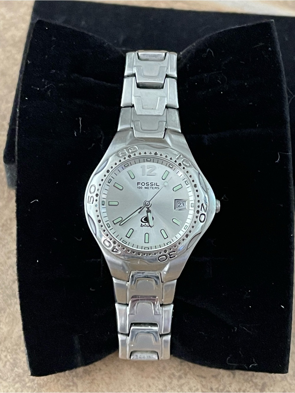 Fossil Blue Women's Silver Stainless Steel Bracelet Watch - Stainless Steel